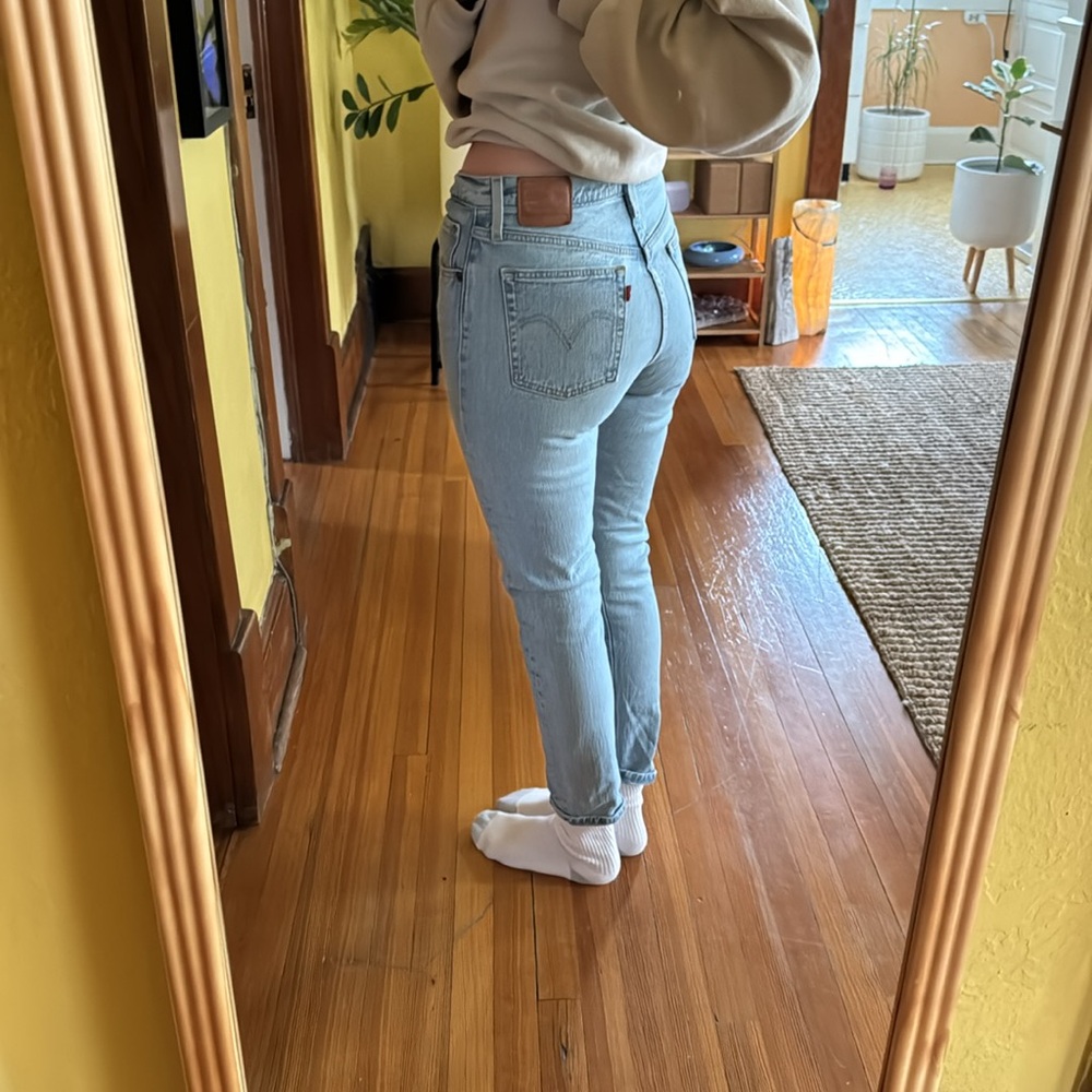 Levi’s 501 skinny jeans light wash denim high / mid rise
